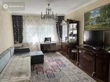 2-комнатная квартира, этаж 7 из 18, 72 м²