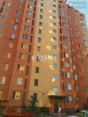 1-комнатная квартира, этаж 8 из 12, 42 м²