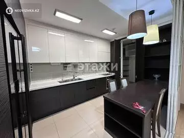 3-комнатная квартира, этаж 6 из 22, 98 м²