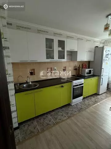 2-комнатная квартира, этаж 4 из 9, 61 м²