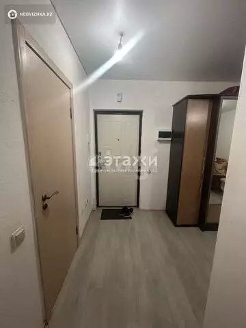 1-комнатная квартира, этаж 3 из 9, 36 м²