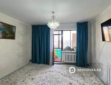 4-комнатная квартира, этаж 9 из 12, 100 м²