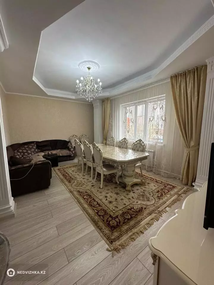 80.2 м², 3-комнатная квартира, этаж 2 из 9, 80 м², изображение - 1