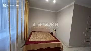 2-комнатная квартира, этаж 3 из 3, 60 м²