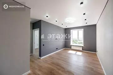 1-комнатная квартира, этаж 12 из 12, 37 м²