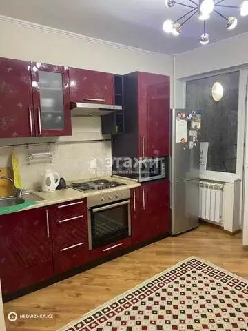 1-комнатная квартира, этаж 10 из 14, 52 м²