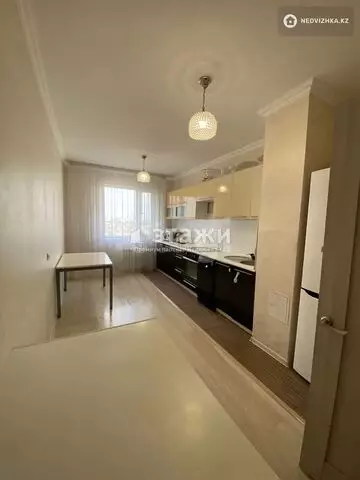 4-комнатная квартира, этаж 10 из 14, 110 м²