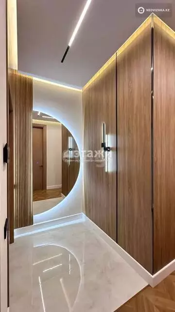 3-комнатная квартира, этаж 13 из 16, 102 м²