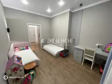 3-комнатная квартира, этаж 9 из 10, 89 м²