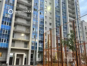 2-комнатная квартира, этаж 13 из 16, 68 м²