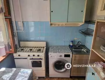 2-комнатная квартира, этаж 2 из 3, 45 м², на длительный срок