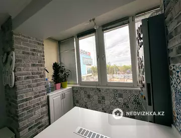 3-комнатная квартира, этаж 3 из 4, 59 м²