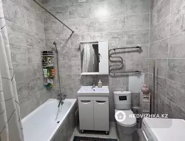 1-комнатная квартира, этаж 2 из 9, 40 м²