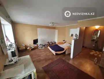 3-комнатная квартира, этаж 5 из 9, 63 м²