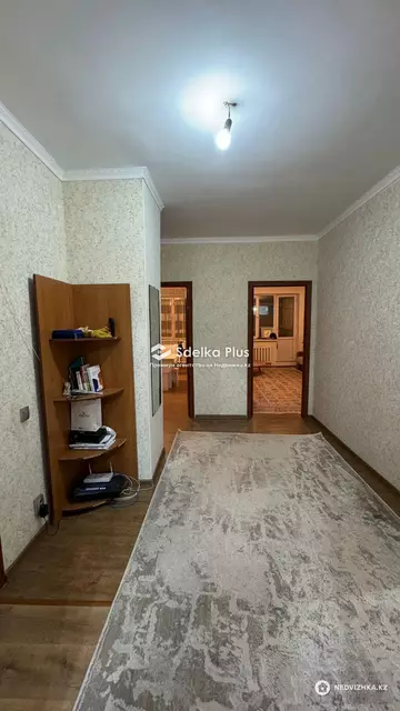 2-комнатная квартира, этаж 8 из 10, 84 м²