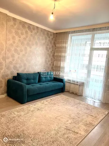 1-комнатная квартира, этаж 4 из 9, 47 м²