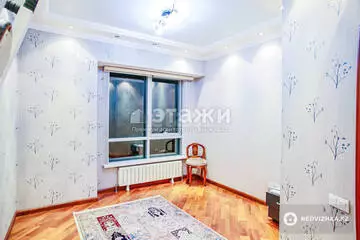 3-комнатная квартира, этаж 17 из 22, 105 м², на длительный срок