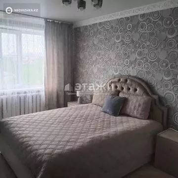 3-комнатная квартира, этаж 5 из 5, 60 м²