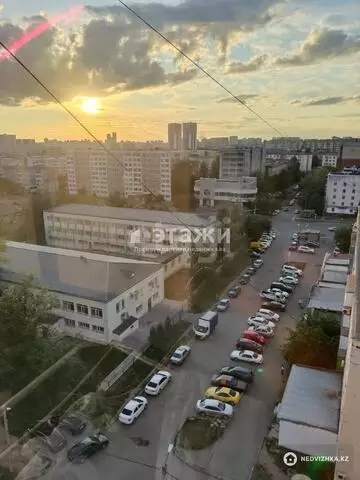 3-комнатная квартира, этаж 9 из 9, 75 м²