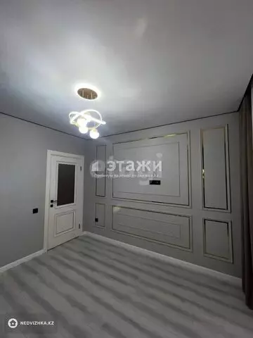 2-комнатная квартира, этаж 3 из 12, 40 м²