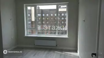 2-комнатная квартира, этаж 8 из 9, 44 м²