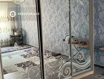 1-комнатная квартира, этаж 8 из 16, 50 м²