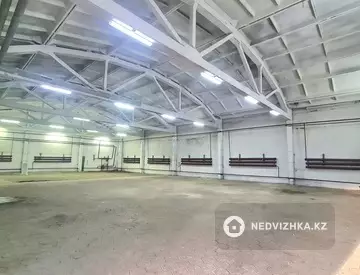 Складское помещение, 660 м²