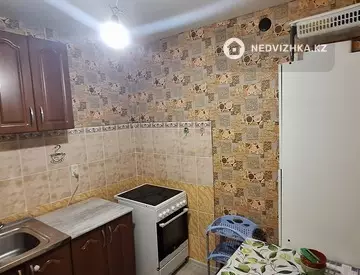 2-комнатная квартира, этаж 10 из 10, 37 м², На длительный срок