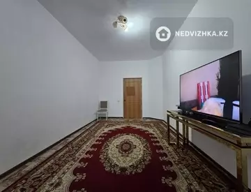 2-комнатная квартира, этаж 4 из 6, 66 м²