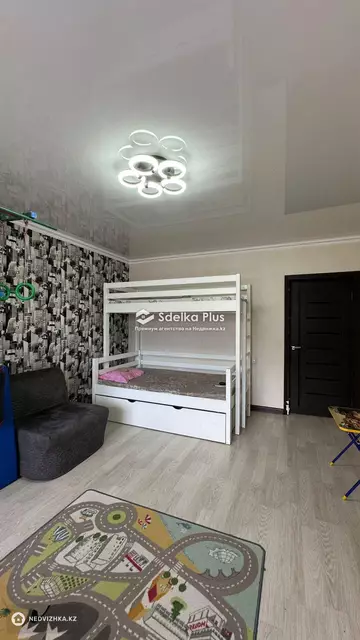 3-комнатная квартира, этаж 7 из 12, 98 м²