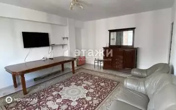 2-комнатная квартира, этаж 6 из 9, 71 м²