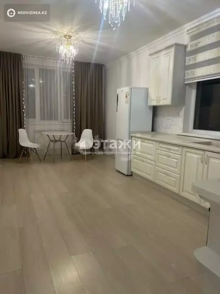 76 м², 2-комнатная квартира, этаж 9 из 12, 76 м², изображение - 1