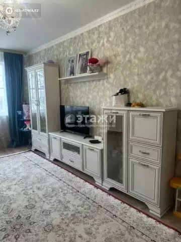 2-комнатная квартира, этаж 1 из 5, 70 м²