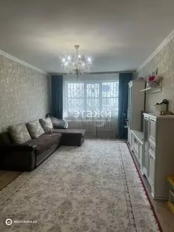 2-комнатная квартира, этаж 1 из 5, 70 м²