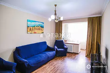 2-комнатная квартира, этаж 4 из 5, 58 м², на длительный срок