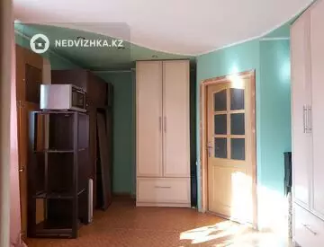 5-комнатный дом, 255 м²