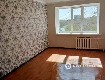 3-комнатная квартира, этаж 5 из 5, 63 м²