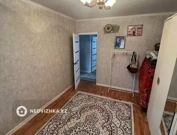 2-комнатная квартира, этаж 3 из 5, 48 м²