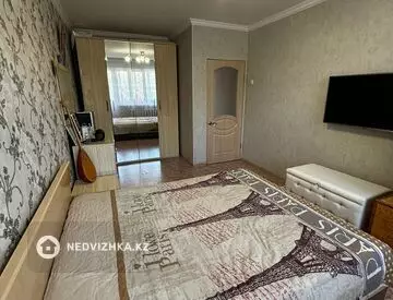 2-комнатная квартира, этаж 3 из 5, 48 м²