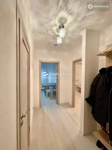 1-комнатная квартира, этаж 14 из 14, 38 м²