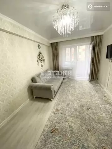 1-комнатная квартира, этаж 4 из 10, 44 м²