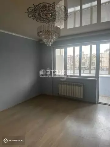 1-комнатная квартира, этаж 3 из 12, 35 м²