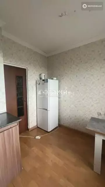 3-комнатная квартира, этаж 3 из 12, 63 м²