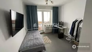 2-комнатная квартира, этаж 4 из 5, 42 м²