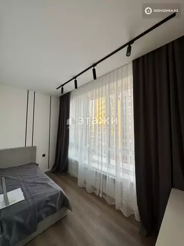 3-комнатная квартира, этаж 21 из 28, 75 м², на длительный срок