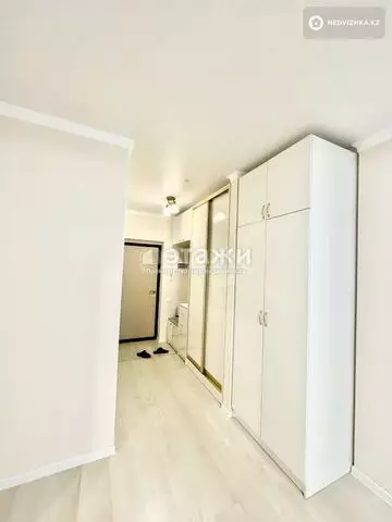 1-комнатная квартира, этаж 9 из 22, 40 м²