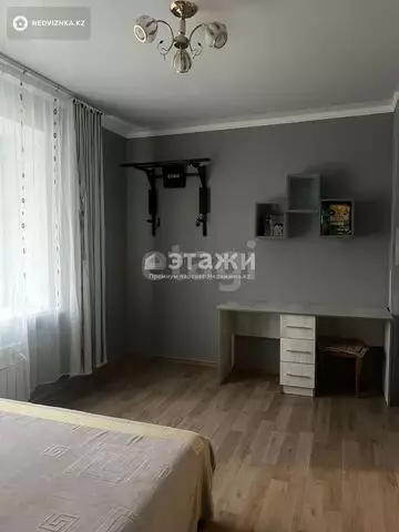 2-комнатная квартира, этаж 3 из 9, 47 м²