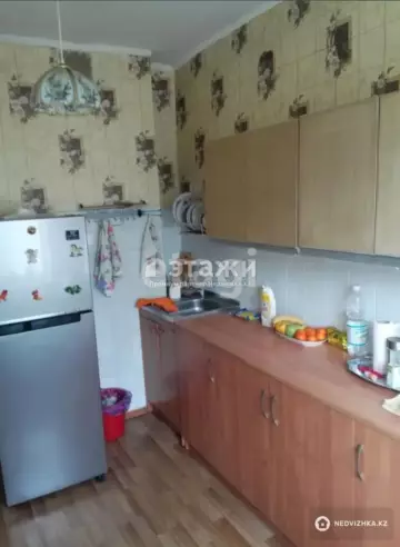 2-комнатная квартира, этаж 4 из 6, 54 м²