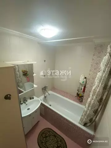 3-комнатная квартира, этаж 10 из 17, 102 м²