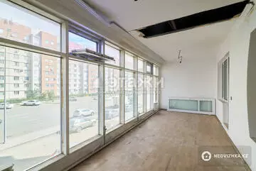 100 м², 2-комнатная квартира, этаж 2 из 9, 100 м², изображение - 44